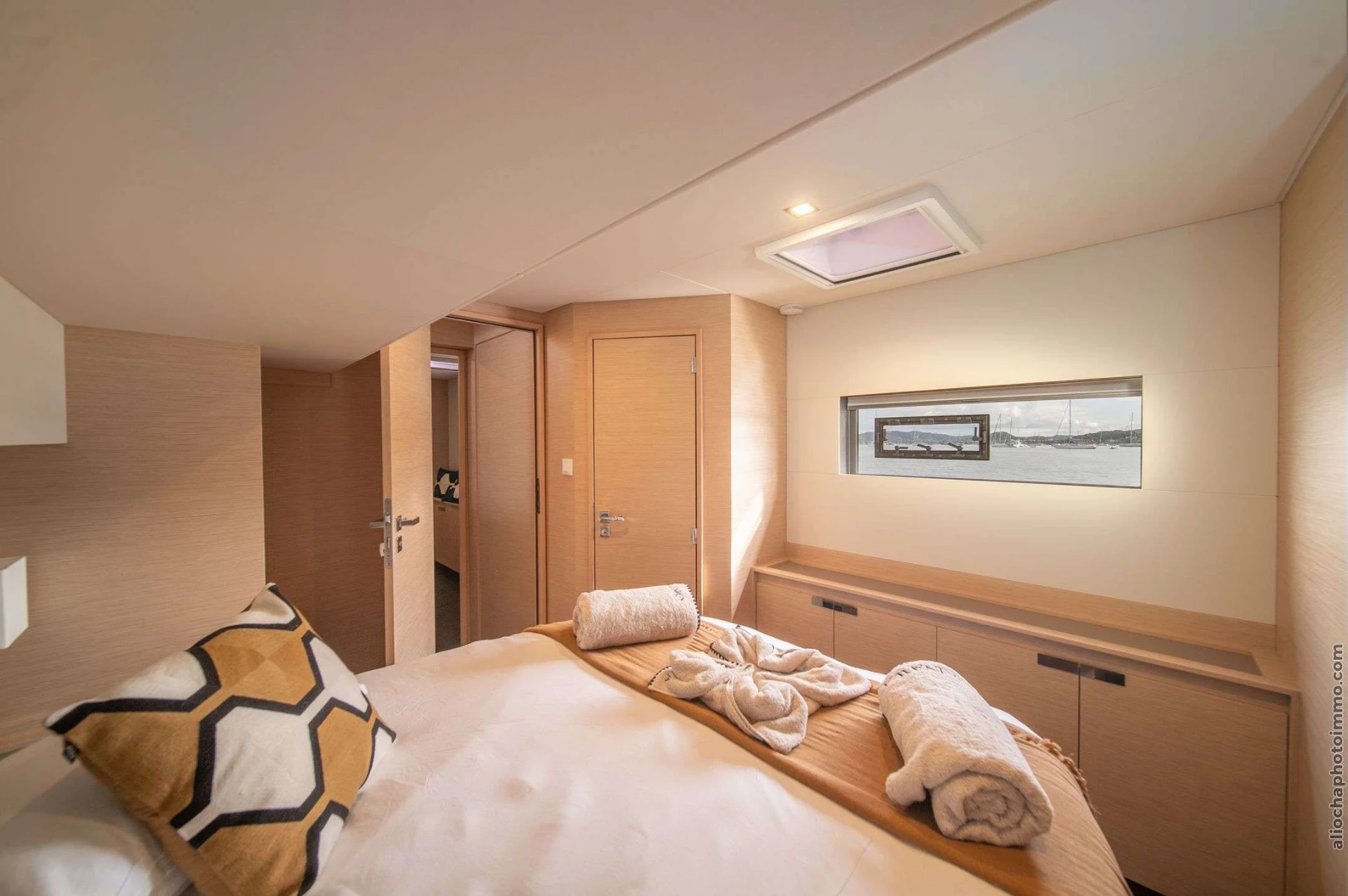 Fountaine Pajot Samana 59 OKINAWA – Master cabin