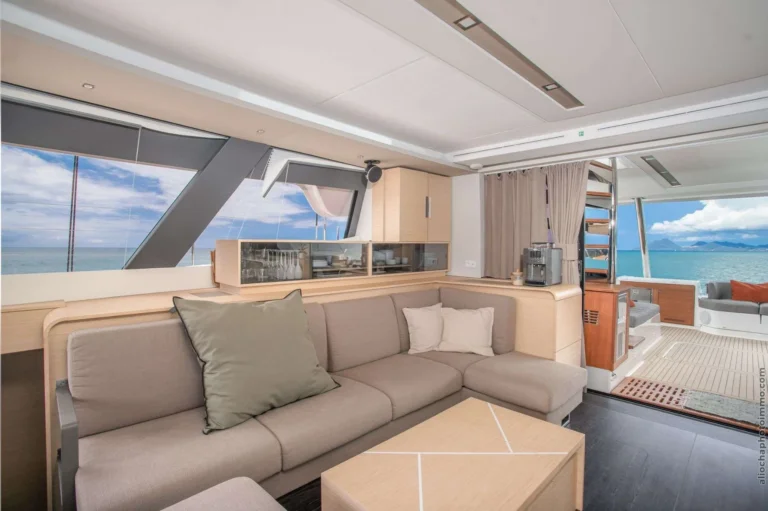 Fountaine Pajot Samana 59 OKINAWA – Saloon lounge