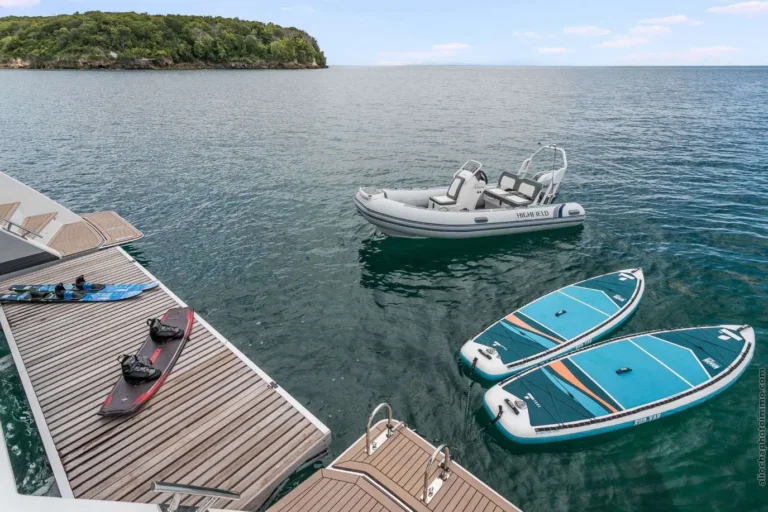 Fountaine Pajot Samana 59 OKINAWA – Water toys