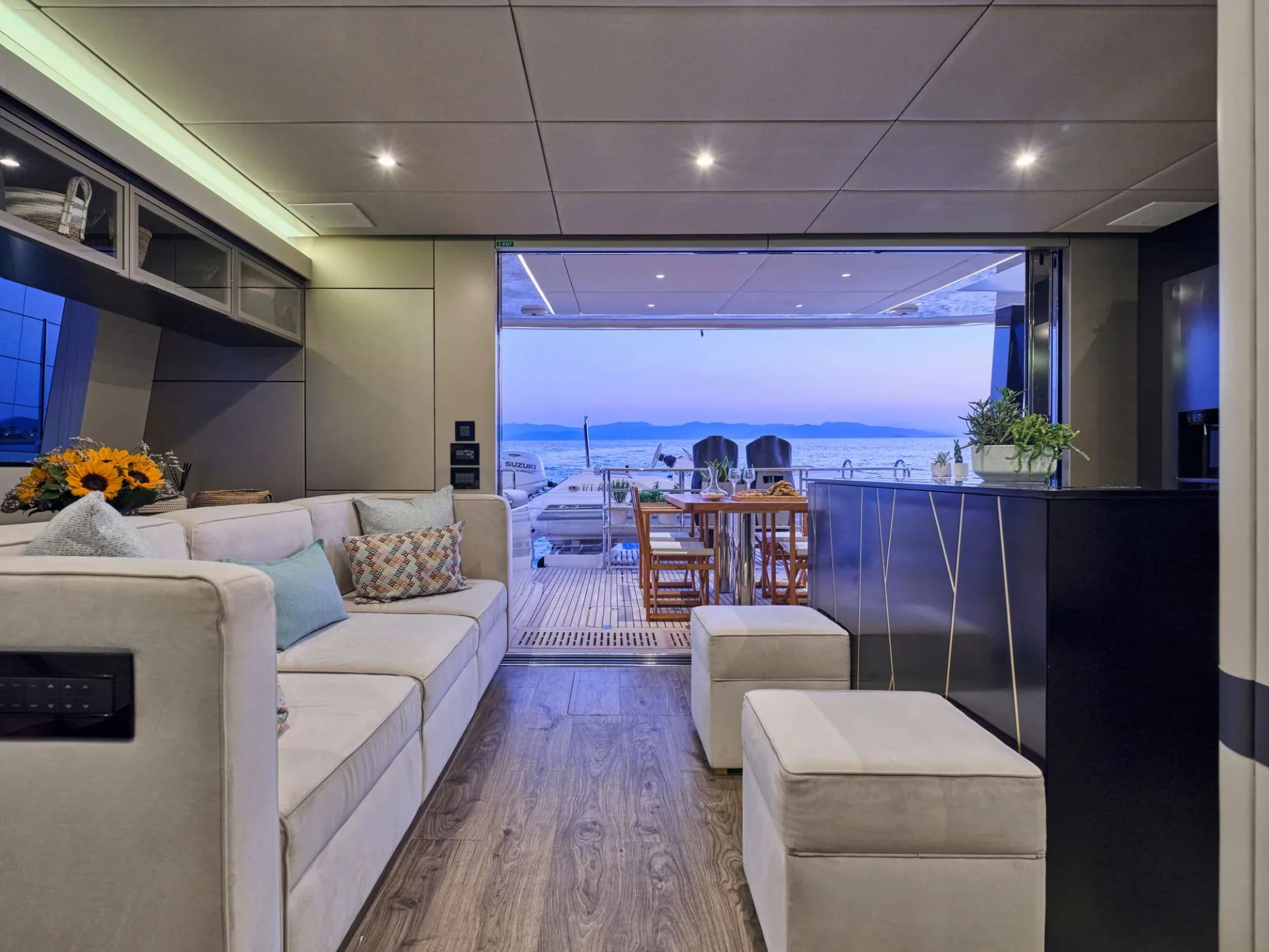 Sunreef 50 ADARA – Saloon lounge
