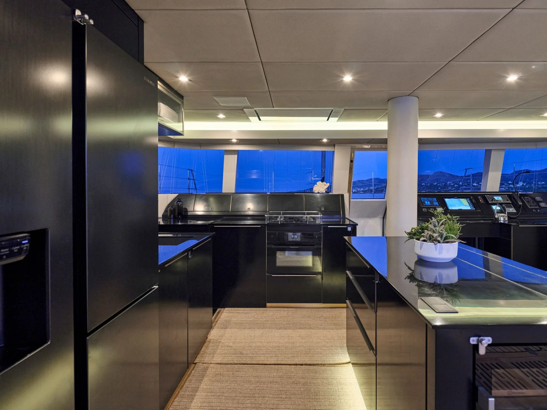 Sunreef 50 ADARA – Galley