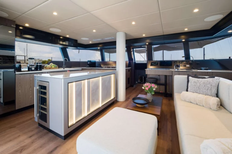 Sunreef 50 SWEET DREAMS – saloon