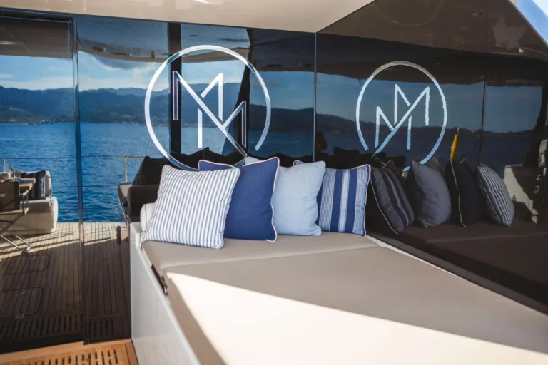 Sunreef 60 MYMARIA – Forward cockpit lounge