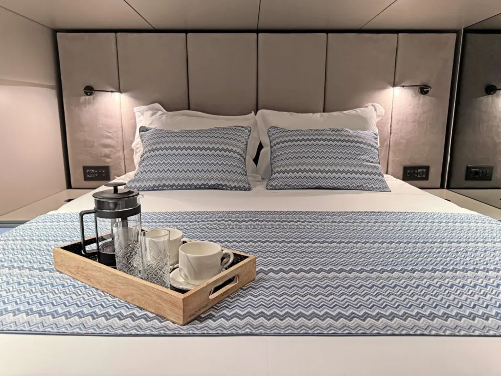 Sunreef 60 SERENITY – Double cabin