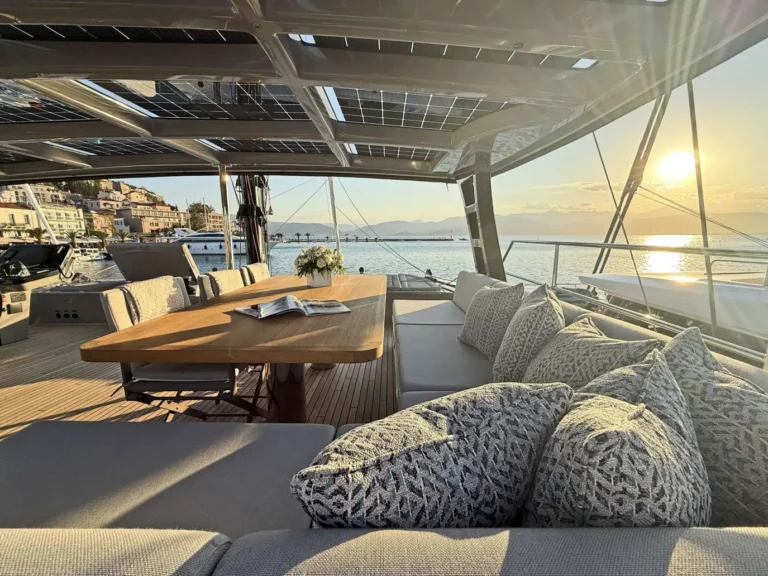 Sunreef 60 SERENITY – Aft deck at sunset