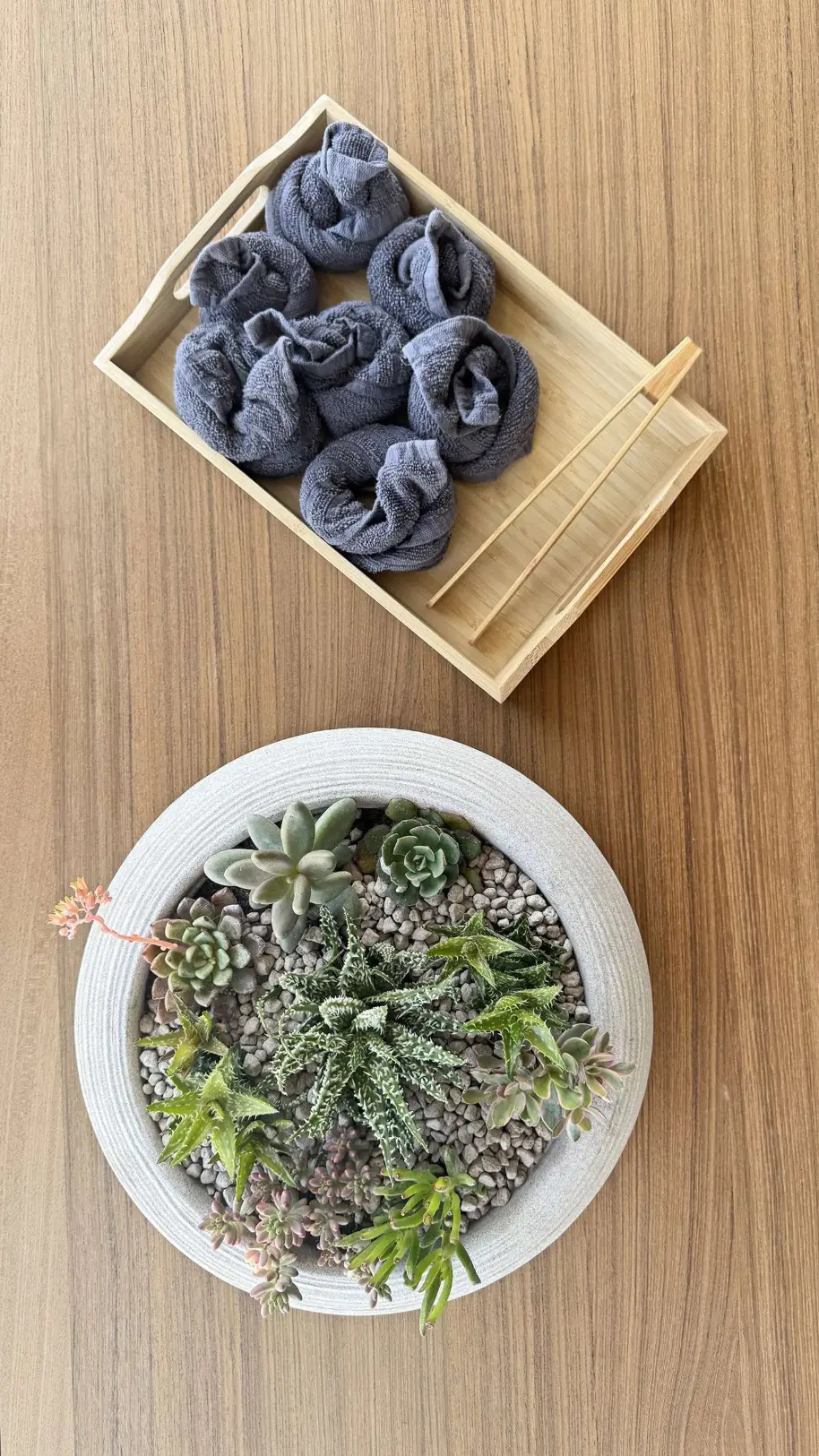 Sunreef 60 SERENITY – Table detail