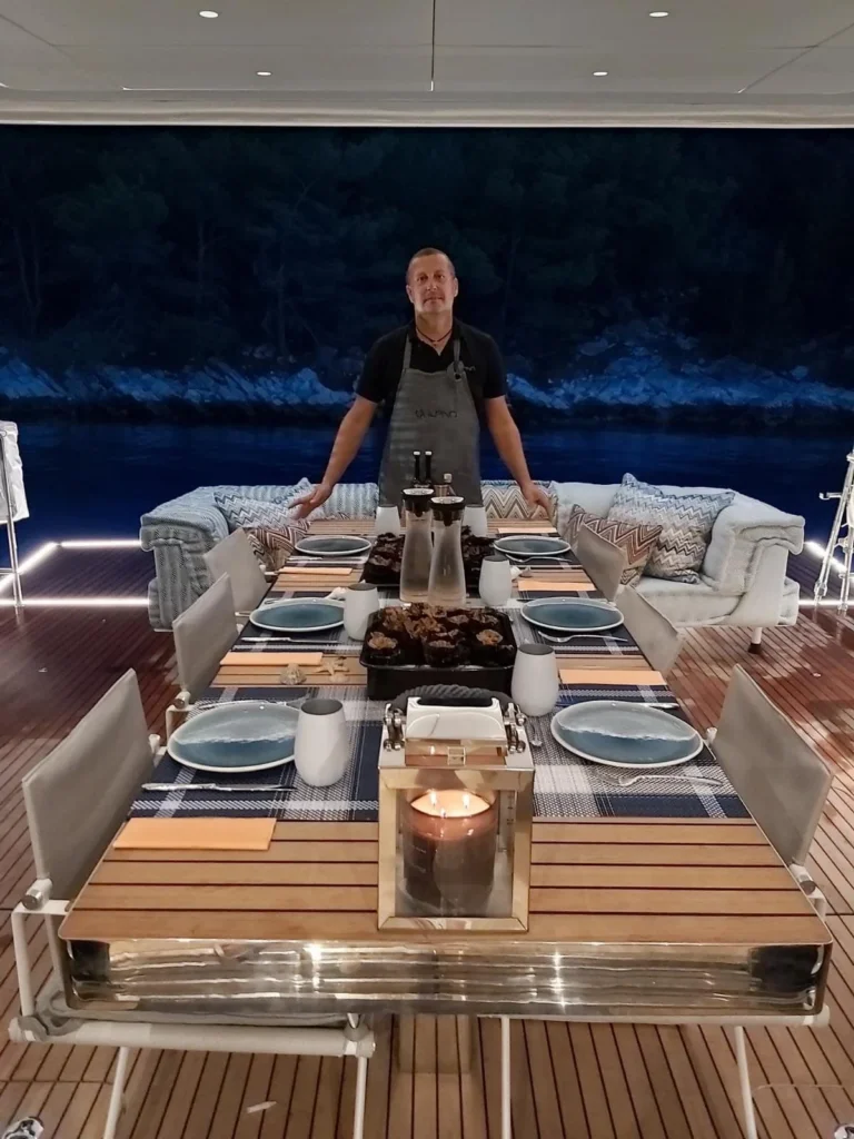 Sunreef 60 VULPINO – dinner on deck