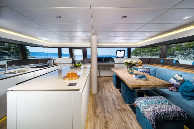 Sunreef 60 VULPINO – saloon
