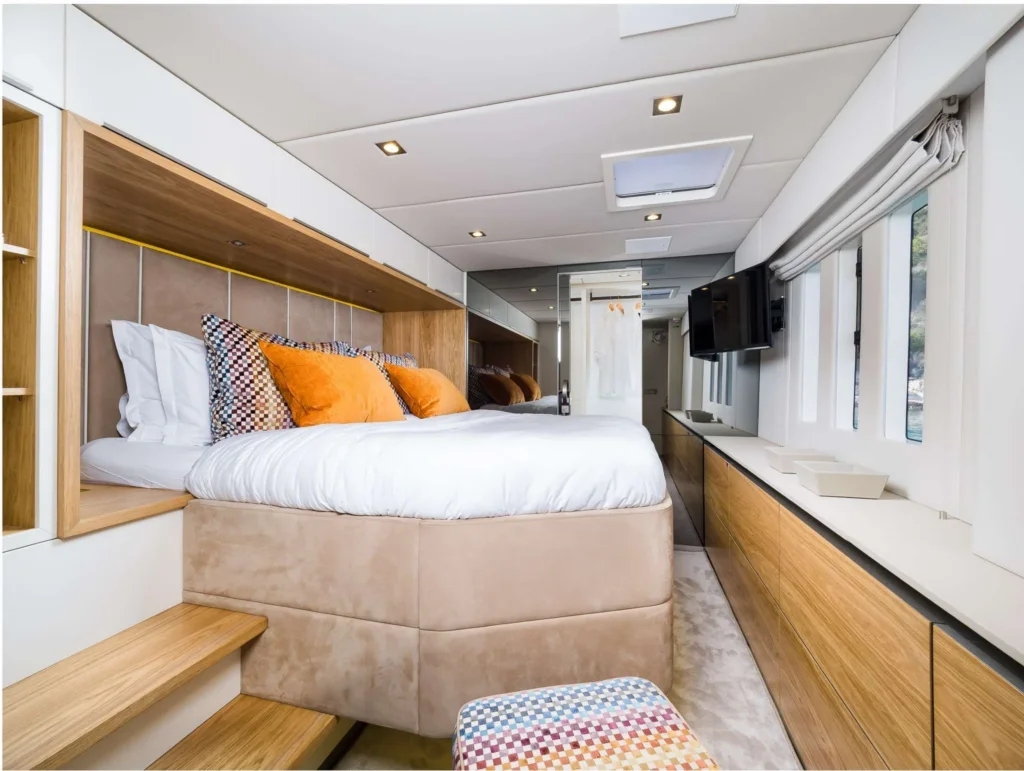 Sunreef 60 VULPINO – master cabin