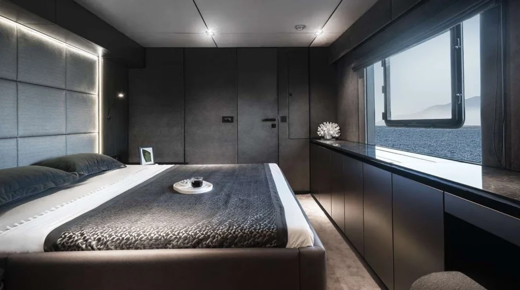 Sunreef 70 ALTEYA – Queen guest cabin