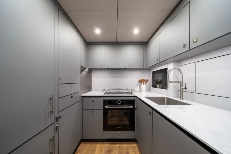 Sunreef 70 ANKAWER VI – galley