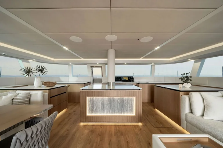 Sunreef 70 ANKAWER VI – master cabin