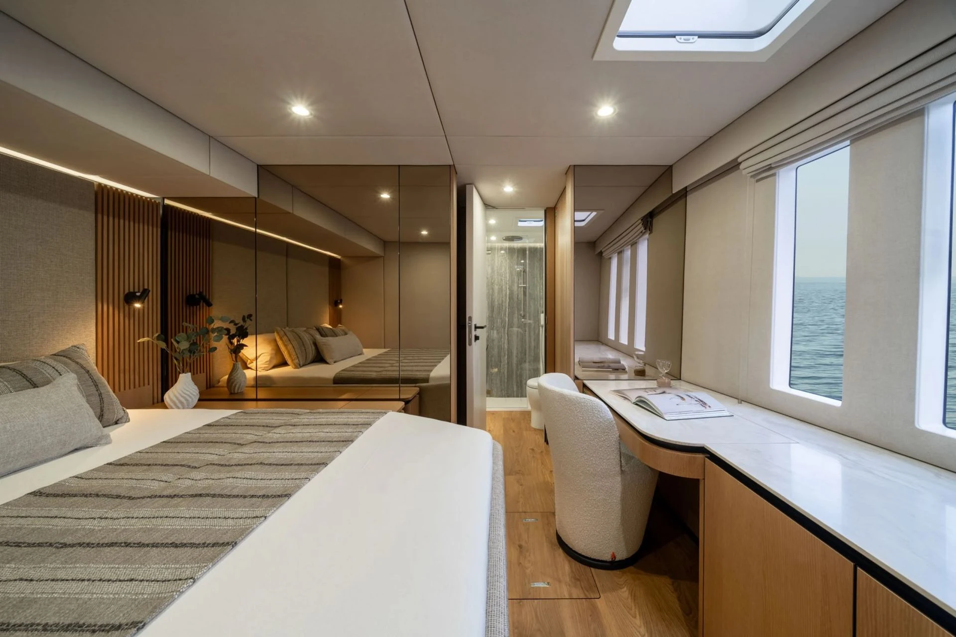 Sunreef 70 ANKAWER VI – guest double cabin