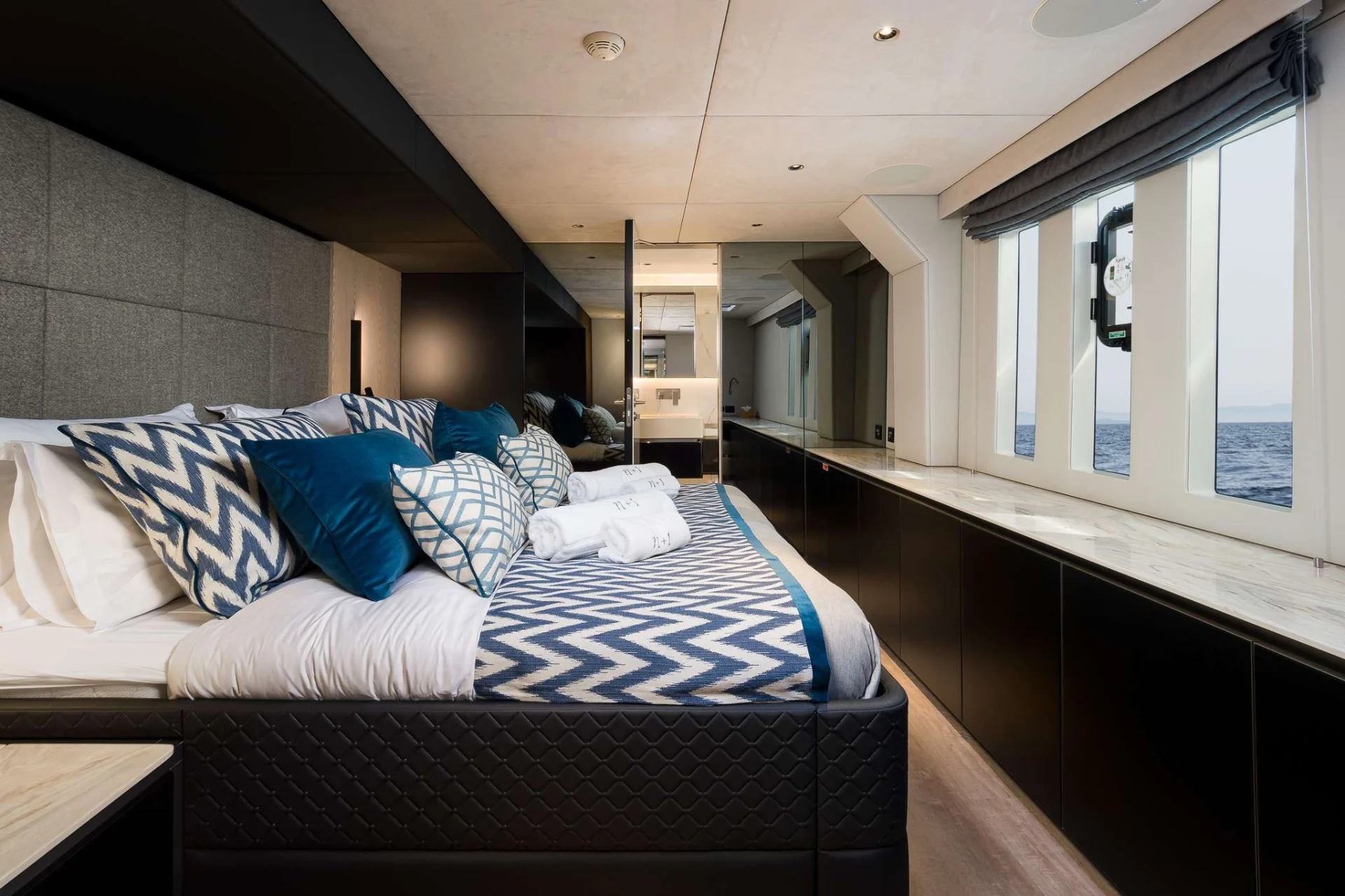Sunreef 70 n+1 – Guest cabin