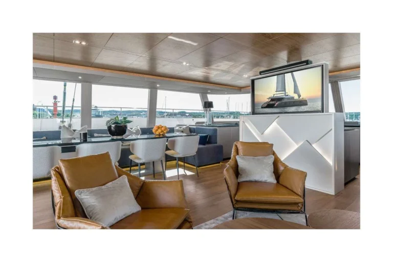 Sunreef 80 7X – saloon lounge