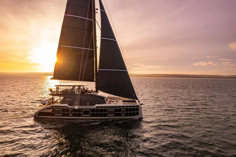 Sunreef 80 Eco OTOCTONE – under sail at sunset