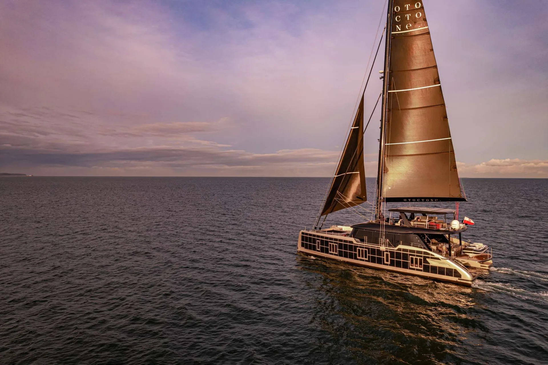 Sunreef 80 Eco OTOCTONE – sailing