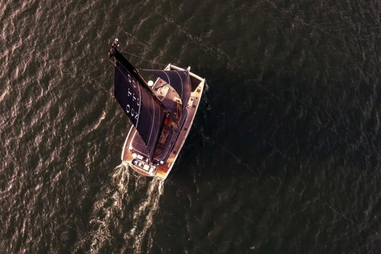 Sunreef 80 Eco OTOCTONE – aerial view