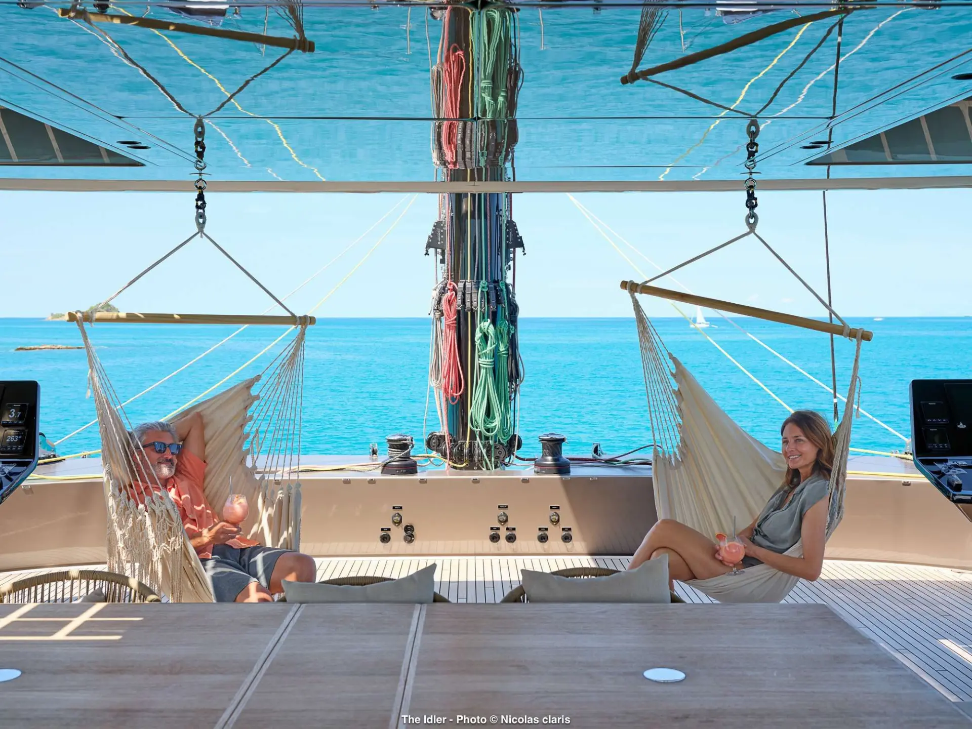 Sunreef 80 Eco THE IDLER – bow lounge
