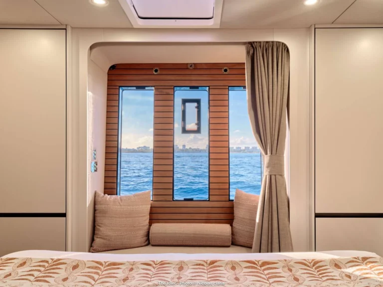 Sunreef 80 Eco THE IDLER – cabin with sea balcony