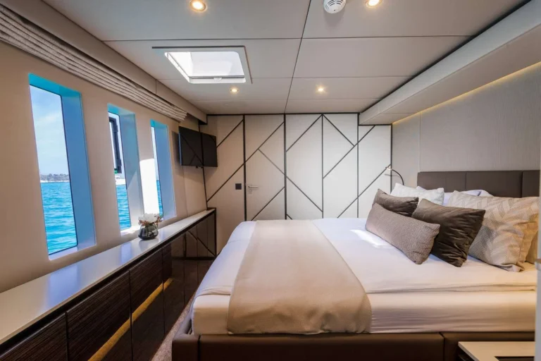 Sunreef 80 ENDLESS HORIZON – Guest cabin