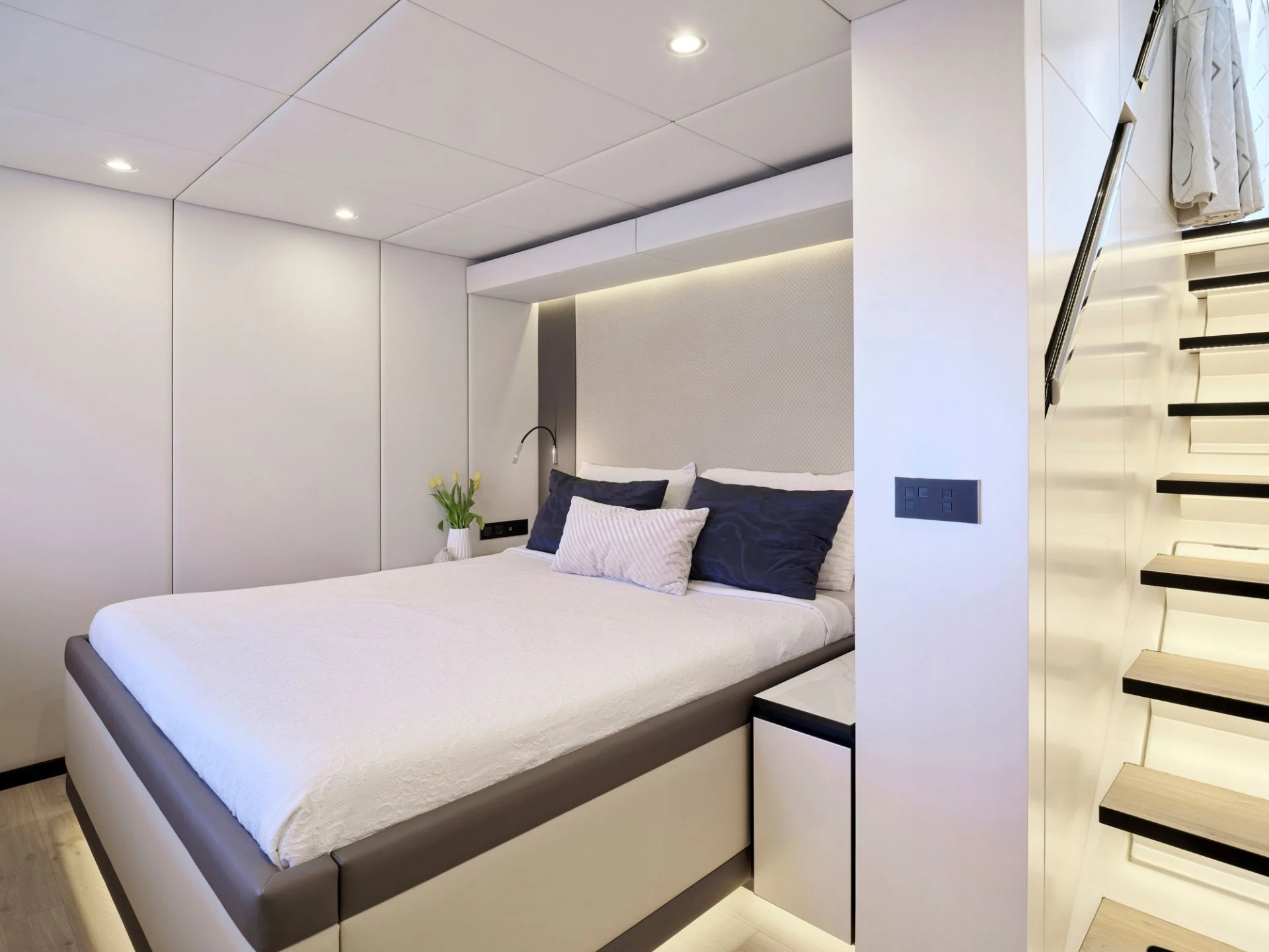 Sunreef 80 GENNY – Guest cabin