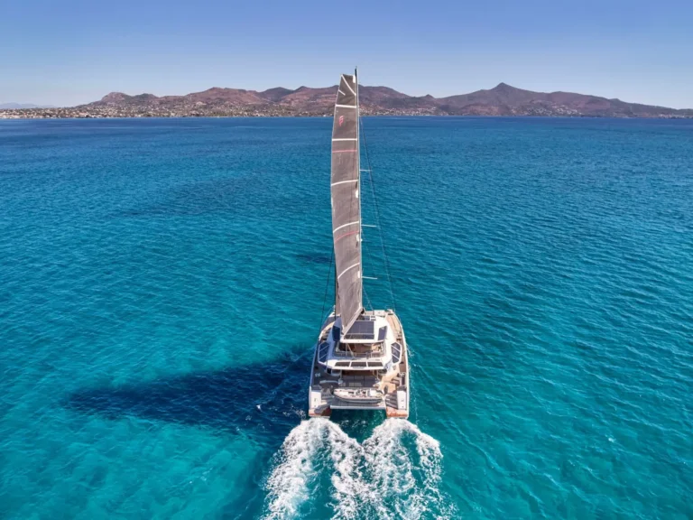 Thira 80 ALOIA 80 – Under way